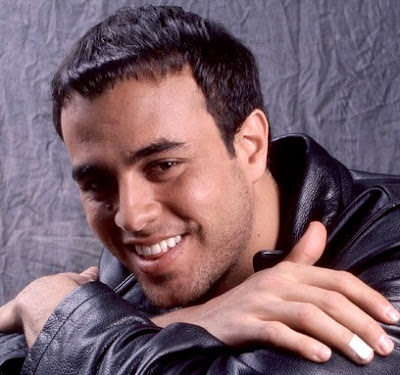 Enrique Iglesias Foto de Enrique Iglesias sonriendo