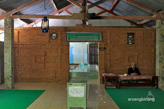 makam syekh sadzali rejenu kudus