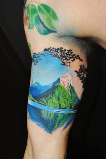 A natureza no seu melhor, mesmo que seja apenas em tinta. As cores são tão vivas, enquanto os detalhes mostram uma muito florescendo ecossistema. Isso simplesmente pode iluminar o seu dia, ou talvez uma nota para si mesmo, que você também está viva e bonita.