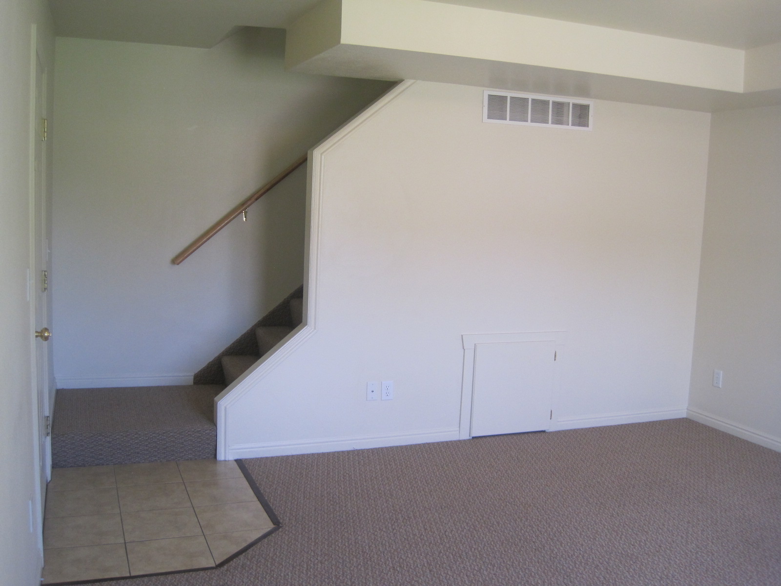 Ivy Village Apartments Ivy Village Pictures