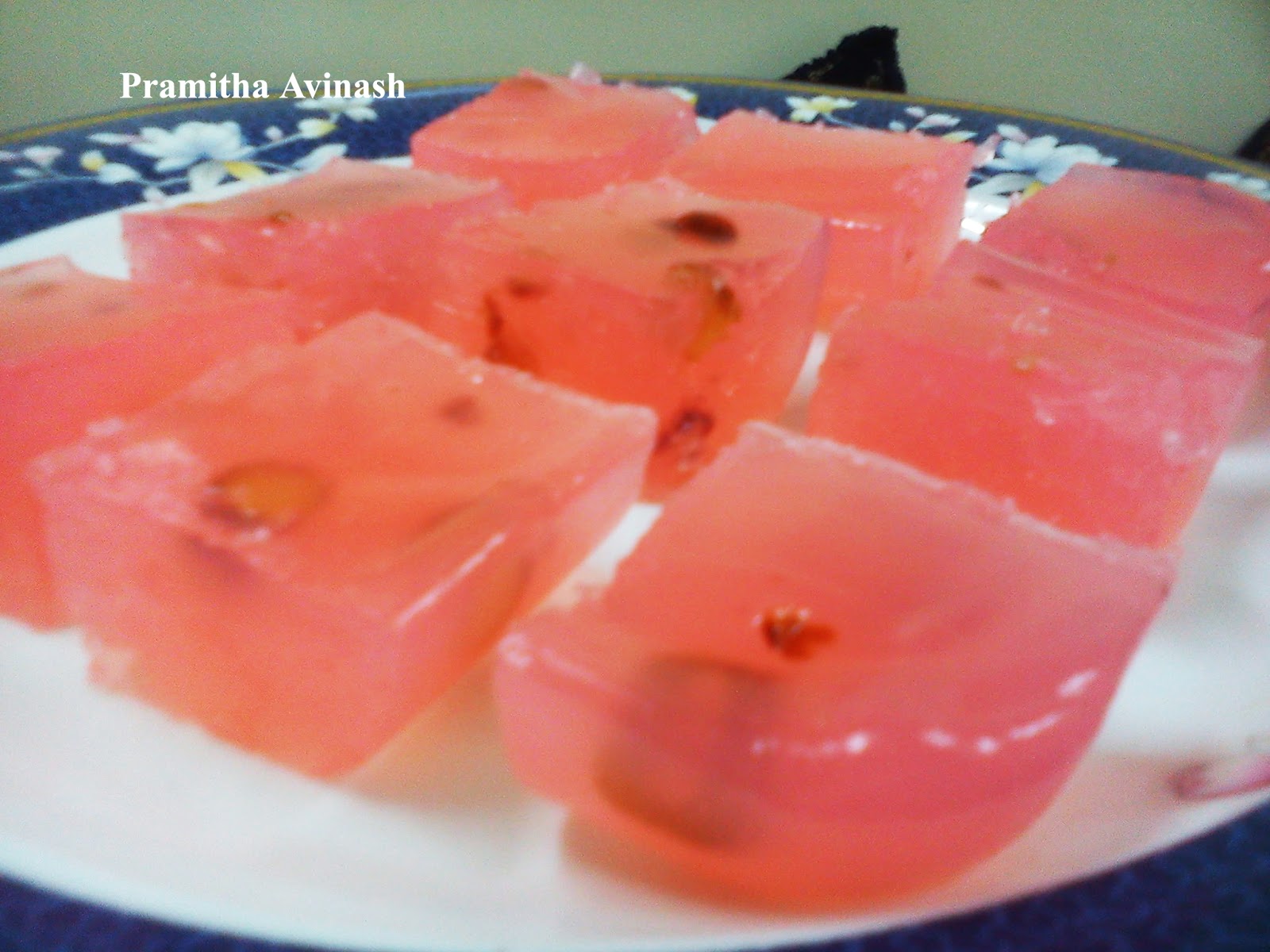 Pramitha Love Cooking!!!!! Corn Flour Halwa in microwave(Diwali special)