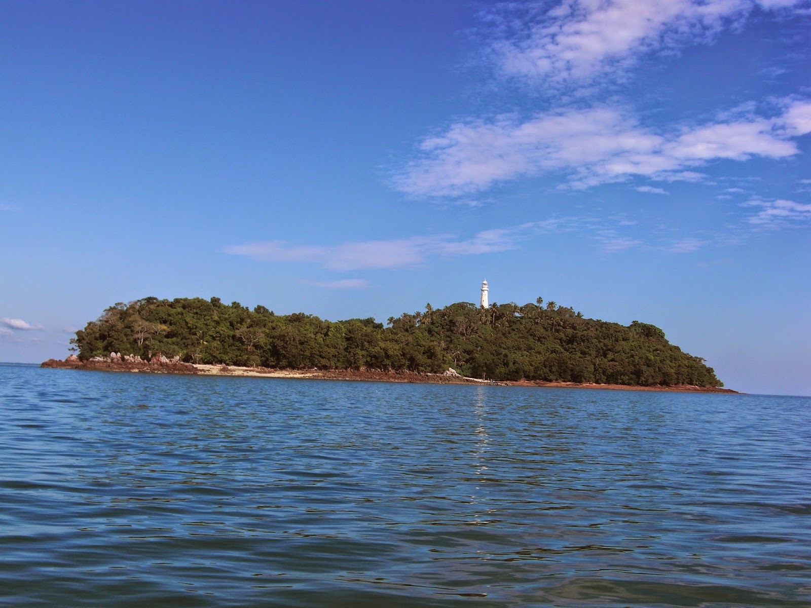 Selamat Berkunjung: Beberapa Tempat Wisata di Pulau Bangka