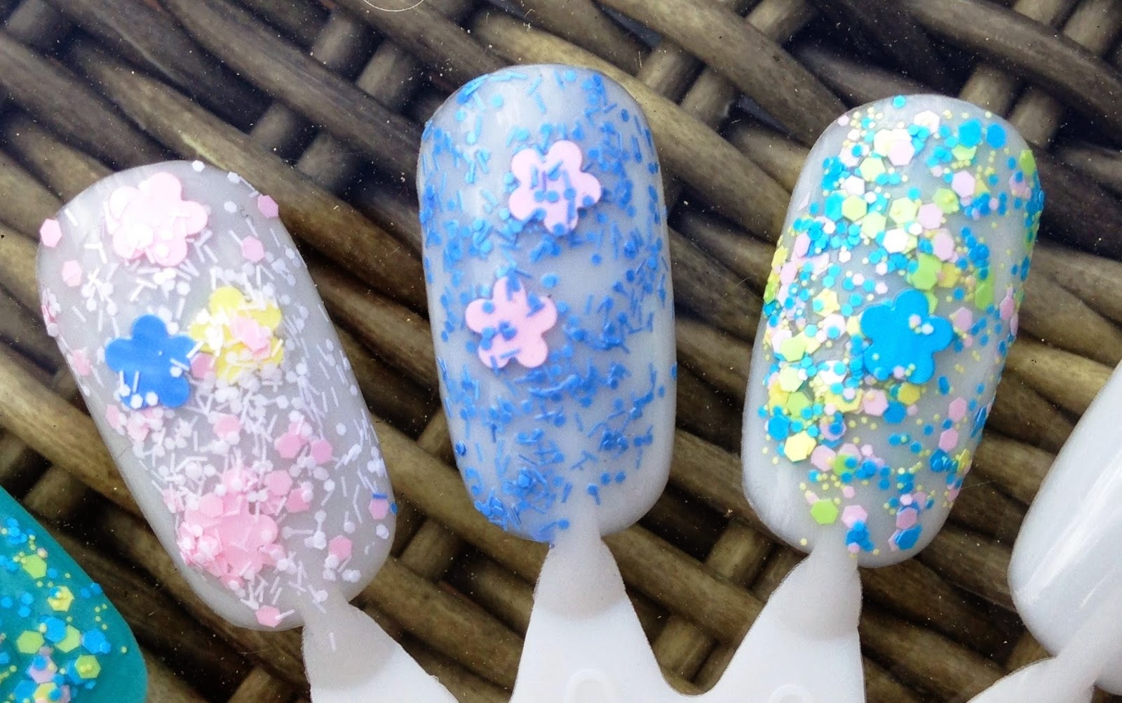 Moonstone & May Nails Inc Gardens Floral's Summer in bloom!