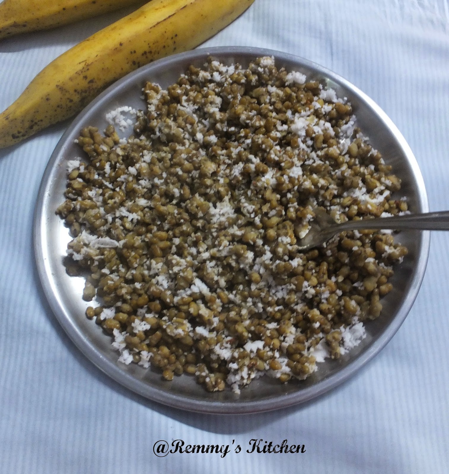 Remmy s Kitchen Cherupayar Puzhungiyathu Boiled Green Gram remmy-s-kitchen-cherupayar-puzhungiyathu-boiled-green-gram