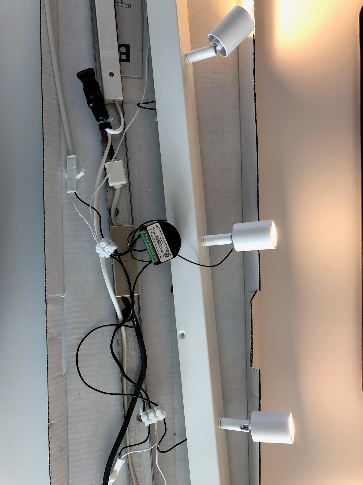 Forge grim blok Pyssel: IKEA Bäve dimmer hack