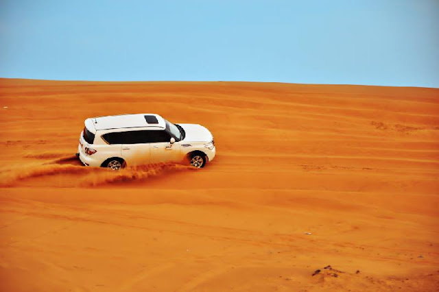 Go on a Gratifying Tour in the Dubai Desert