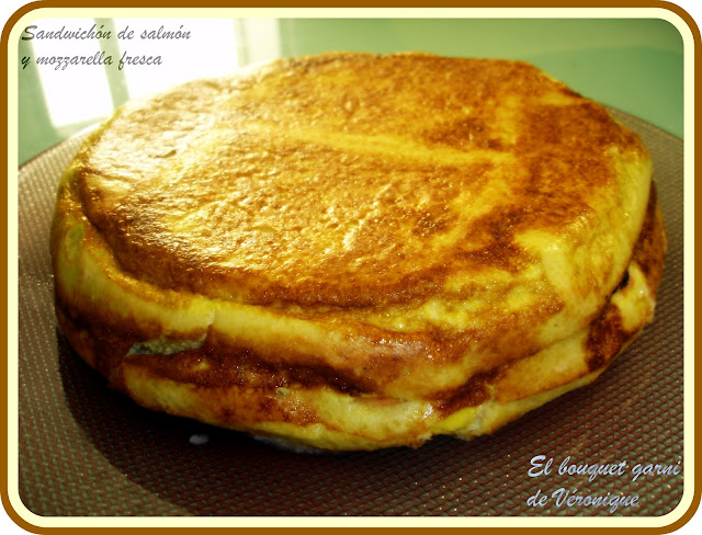 Sandwich%C3%B3n+de+salm%C3%B3n+mozzarella+1.jpg