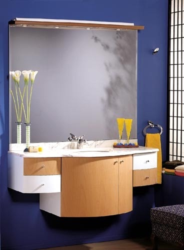 MUEBLES PARA BAÑOS EN AZUL, BLANCO Y HAYA / Decoración de baños