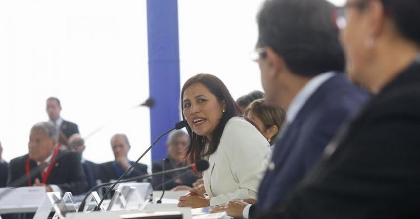 MINEDU y universidades públicas acuerdan compromisos para mejorar la educación superior MINEDU y universidades públicas acuerdan compromisos para mejorar la educación superior