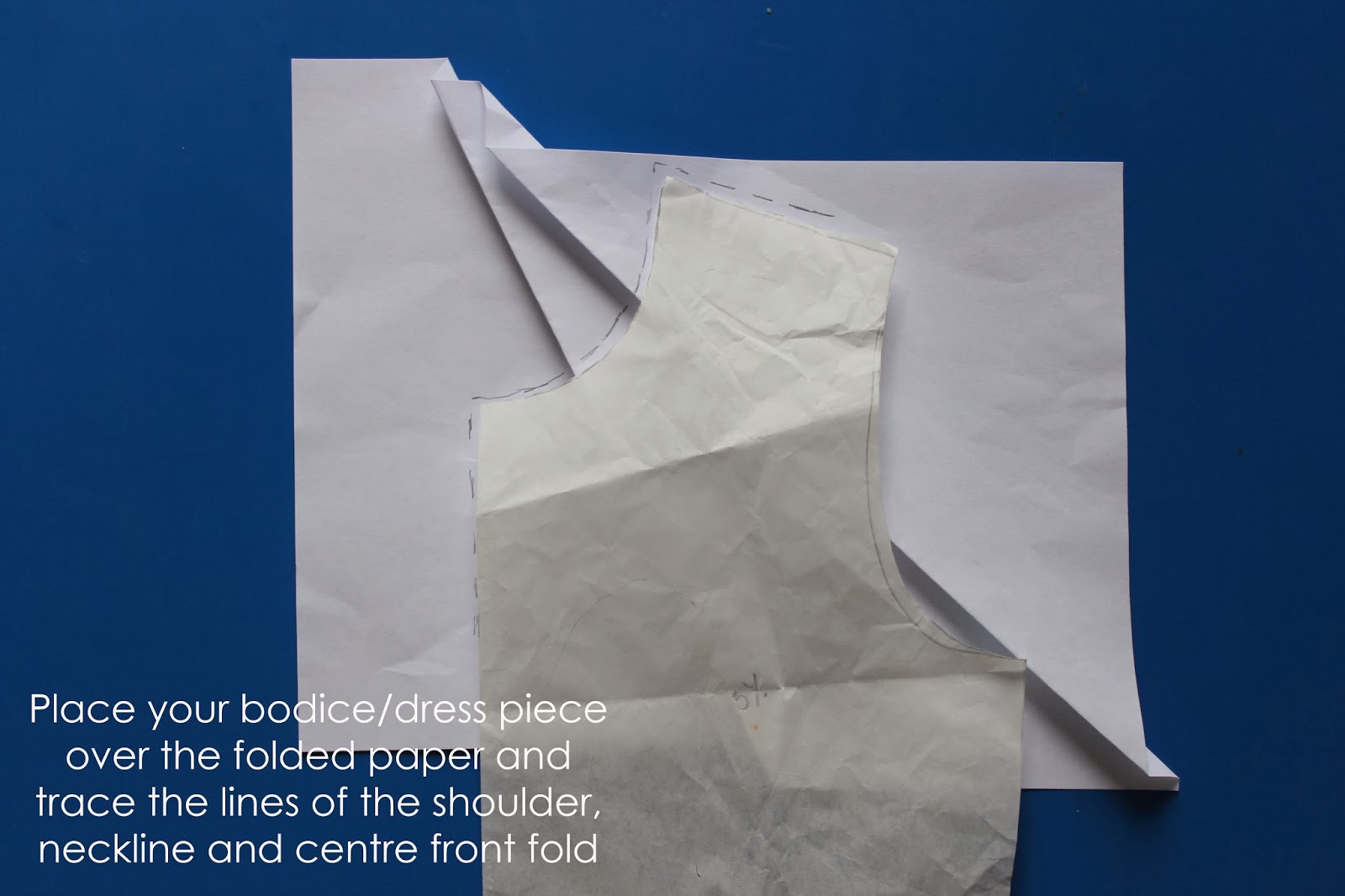 How to make An origami collar sewpony