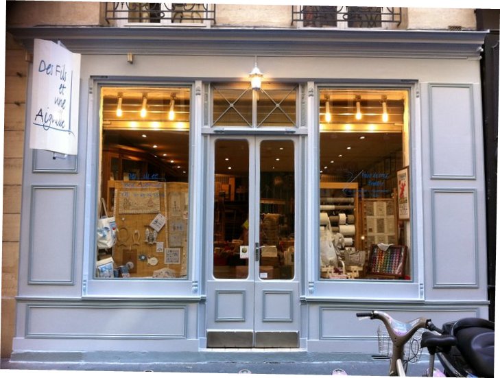 With My Needle Visiting Des Fils et une Aiguille