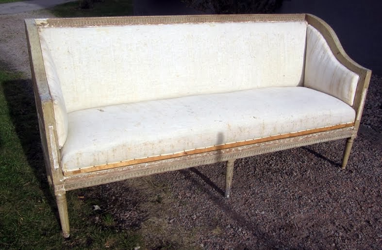 Gustavian sofa