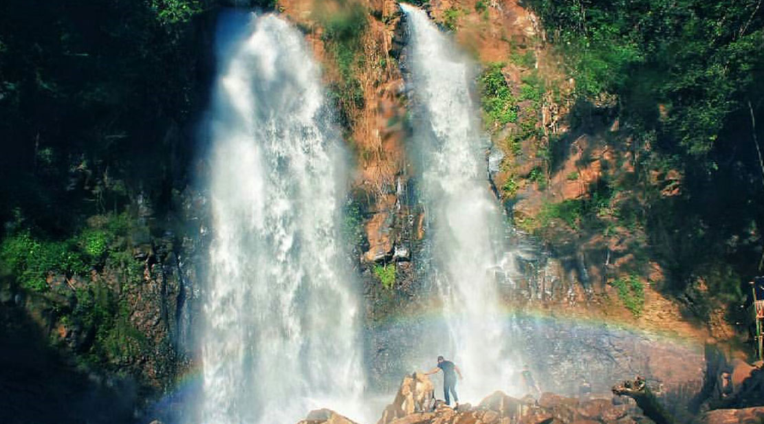 Liburan Panjang Menikmati Curug Cinulang Yang Menyegarkan Liburan Panjang Menikmati Curug Cinulang Yang Menyegarkan
