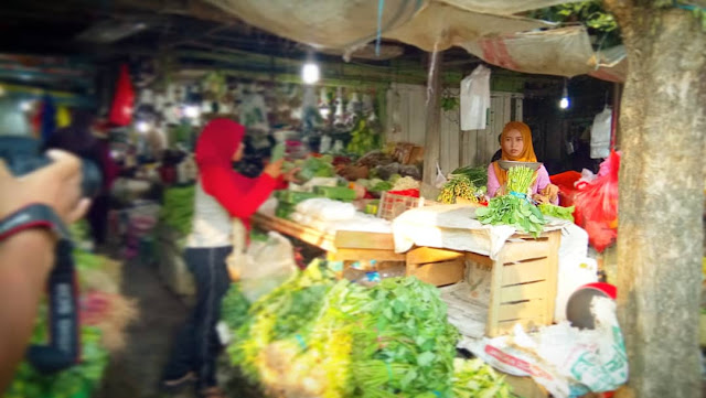 Kucing The Explorer - Sore Di Pasar Buton km 5 Balikpapan With Hunting Pasar Balikpapan