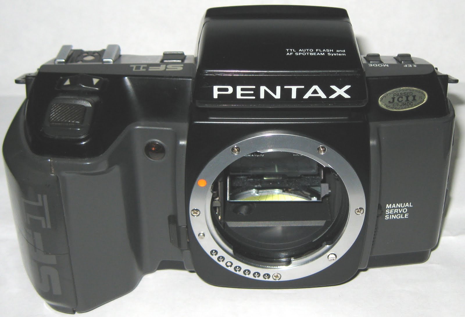 The Chens The User's Review Pentax SF1 (SFX) 35mm Film SLR Camera