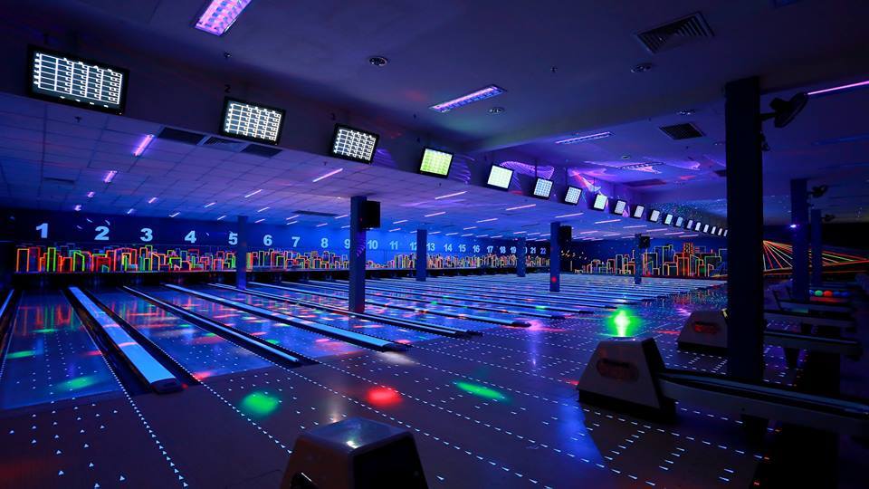 Bowling glow in the dark Place To Visit In Johor Hotel Homestay