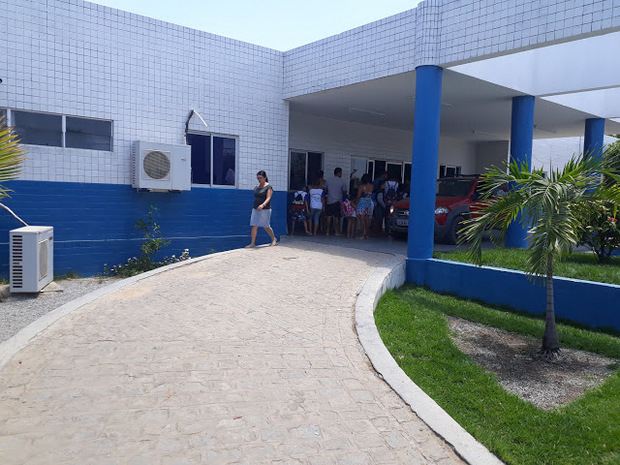 Criança é socorrida na Policlínica de São Domingos após cair dentro de cisterna