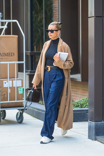 Hailey Bieber Clicked While Leaving Her Apartment in New York 2 May-2019