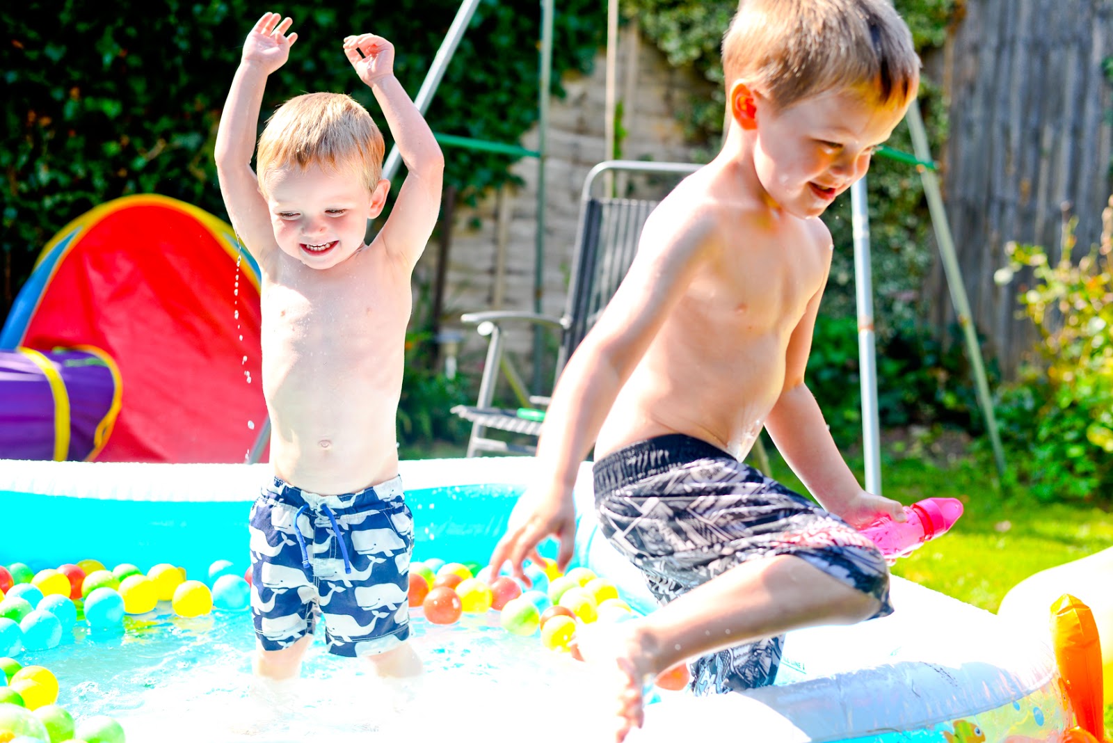 paddling pool for garden, summer days, summer family days, fun garden toys for kids,
