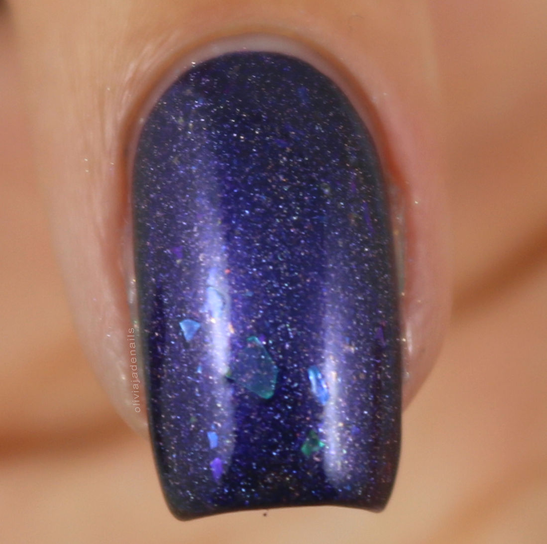 Emily de Molly A Minute To Spare swatched by Olivia Jade Nails