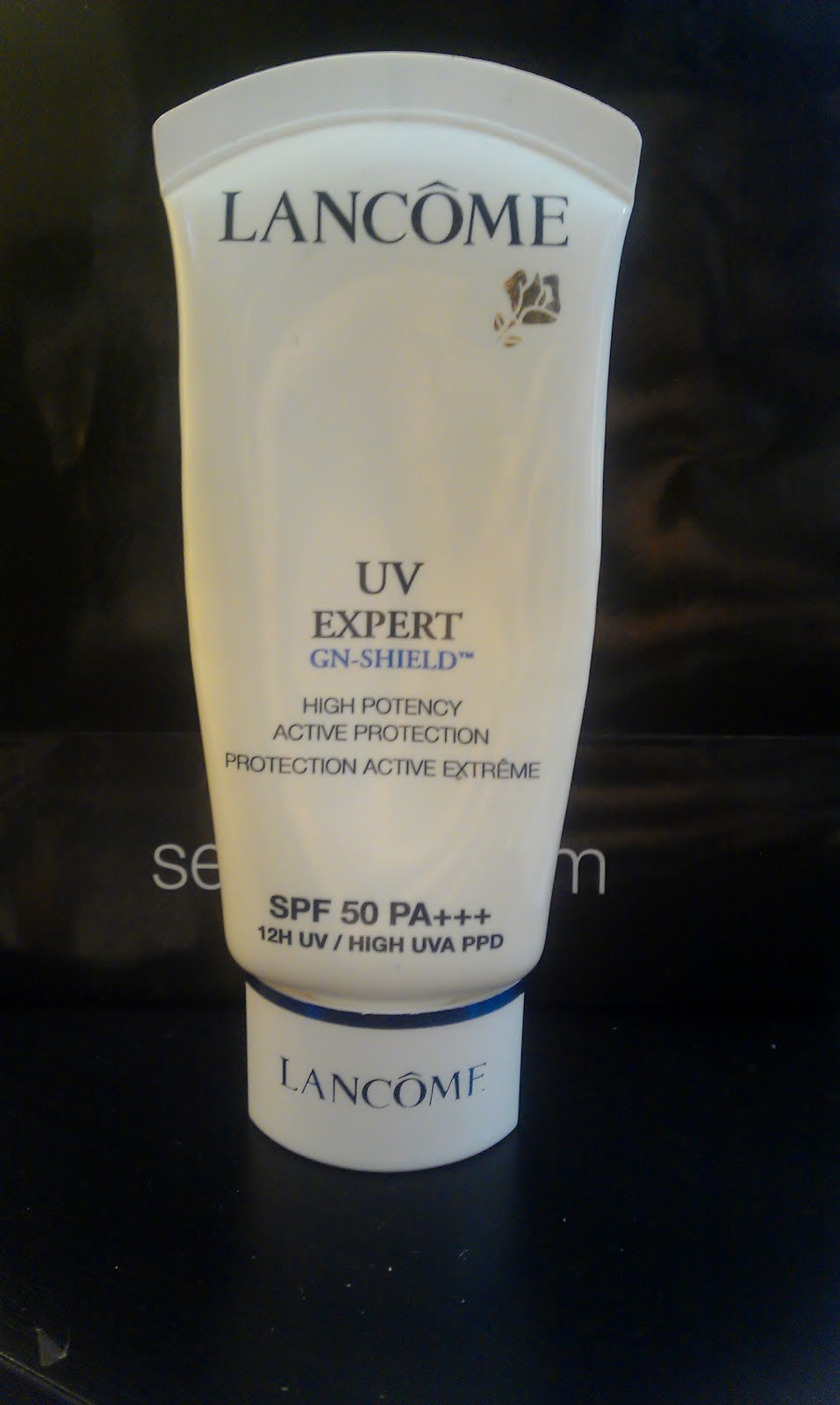 Living Beautifully X3 Review on Sunscreen and La Roche Posay