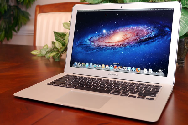 Jika Punya Budget 15 Jutaan, Pilih Apple Macbook Air 13 Inci Atau ASUS ZenBook UX360UA?