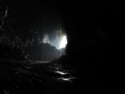 Entrada a la Deer cave, en el Parque Nacional de Mulu