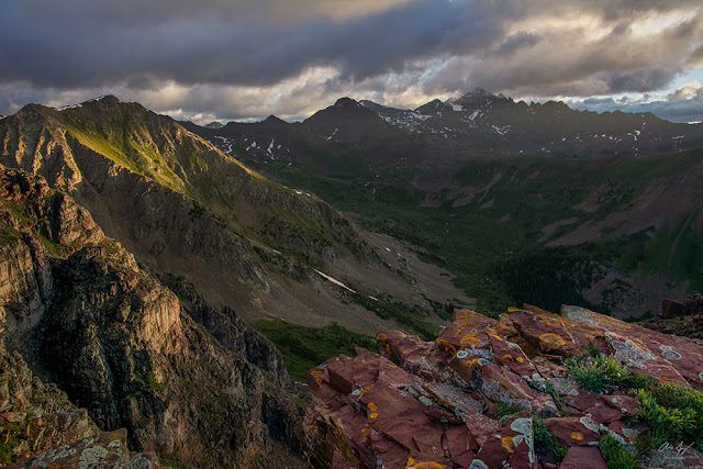 Photograph of Colorado 14er Castle and Conundrum Peak at sunrise in the Elk Mountains