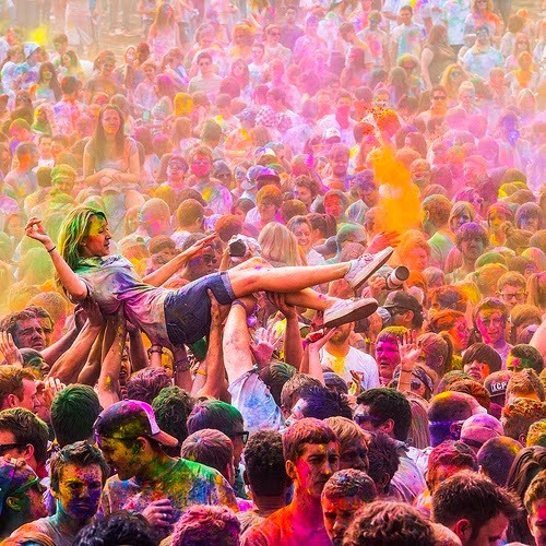 Top 100 Colorful Happy Holi SMS Wishes in English 2020