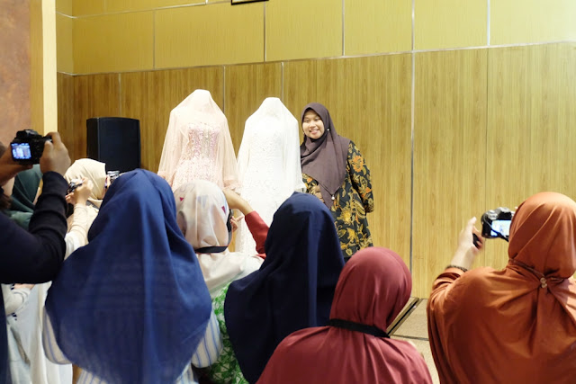 Laksmi Wedding Surabaya Sewa Busana Pengantin Muslimah