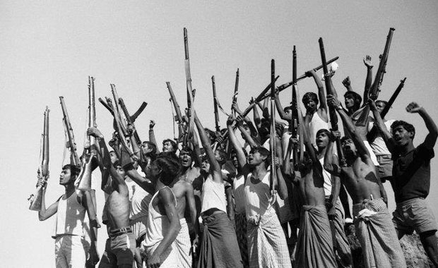 https://4.bp.blogspot.com/-YKCrW6O7dHU/VsxbPDpL2GI/AAAAAAAAAHw/sJEjcHfbp9c/s1600/Liberation-War-of-Bangladesh%252C-1971.jpg