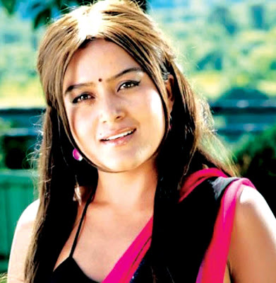 Rekha Thapa Beautiful Nepali Actress