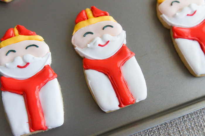 how to fix royal icing that is sticky, tacky, and wet