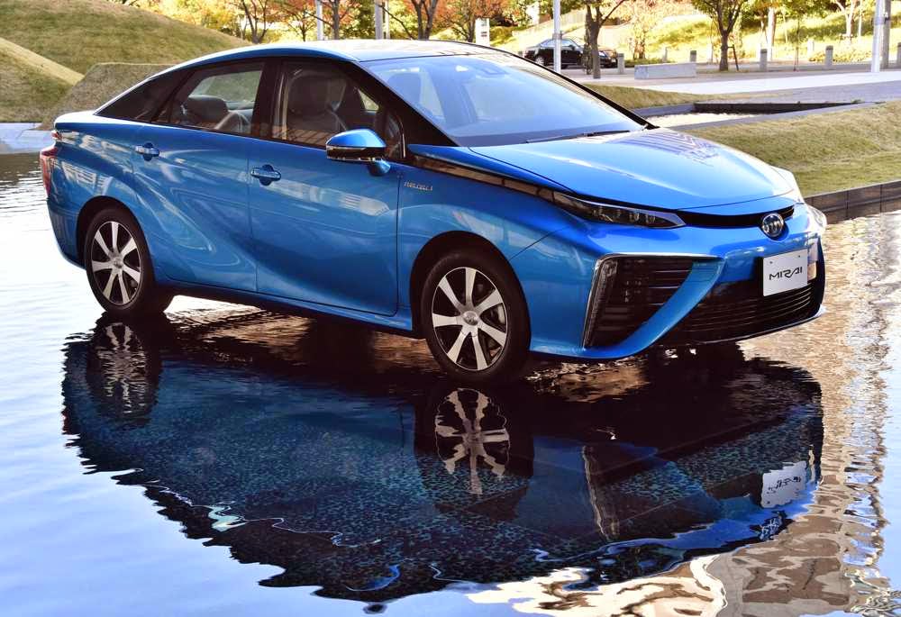 豐田全球首部氫氣燃料電池車下月開賣