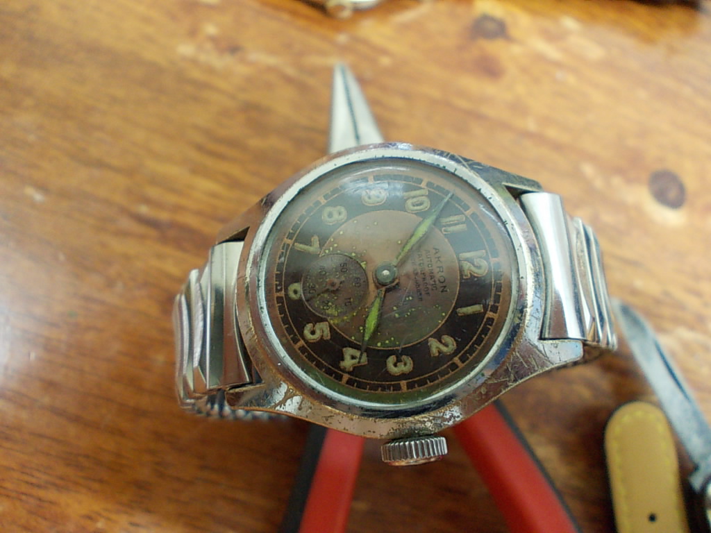 vintage watches Akron automatic bumper RM350
