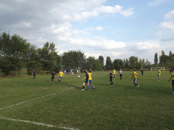 Groundhopping: FK Radnički Sremska Mitrovica vs. FK Žarkovo Beograd -  Groundhopping Fotos Groundhoppinginformer