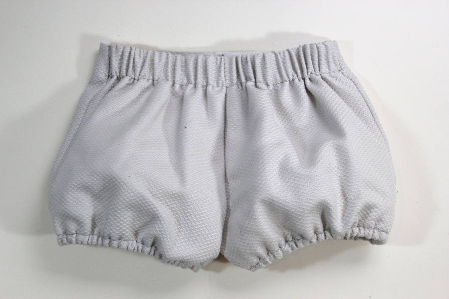 DIY Costura cómo hacer un pantalón de bebé (patrones gratis)