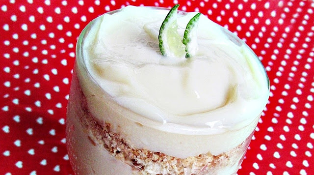 Creme de limão: Mousse com apenas 2 ingredientes
