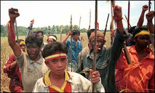 Konflik Sosial Pada Masyarakat Majemuk Konflik Dayak VS