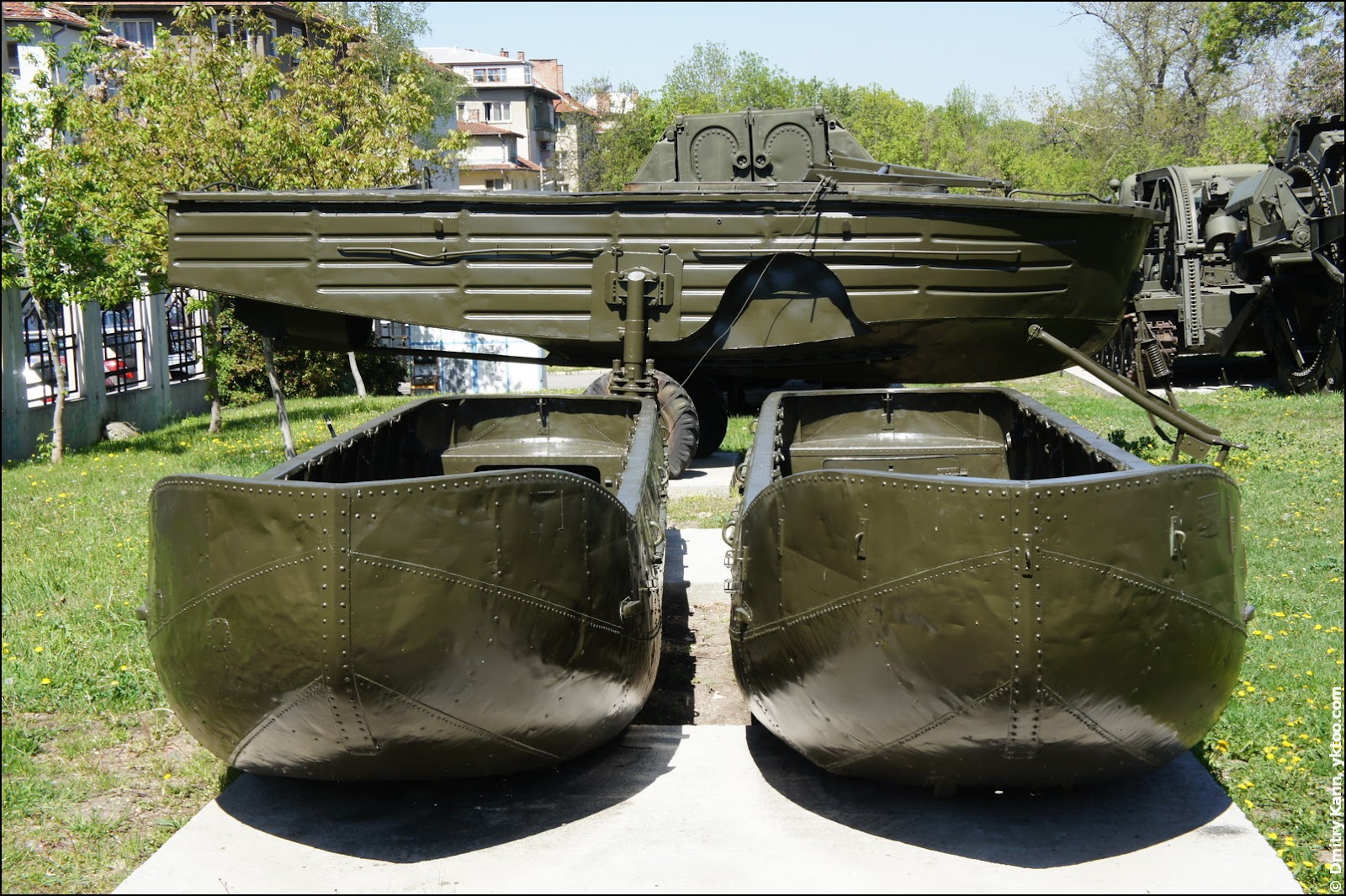 Мегакломпы.