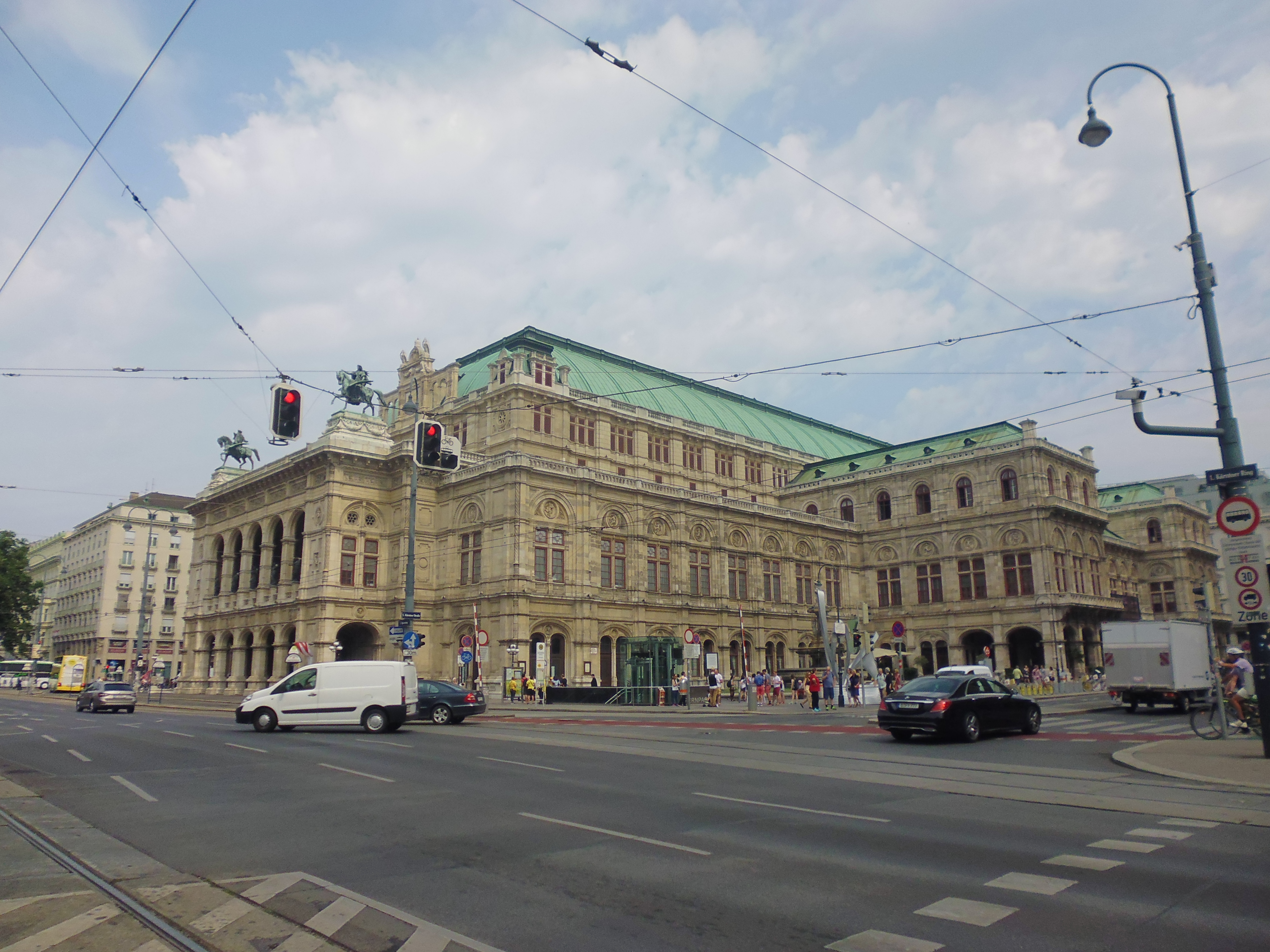 Avenida Ringstraße (Viena) (@mibaulviajero)