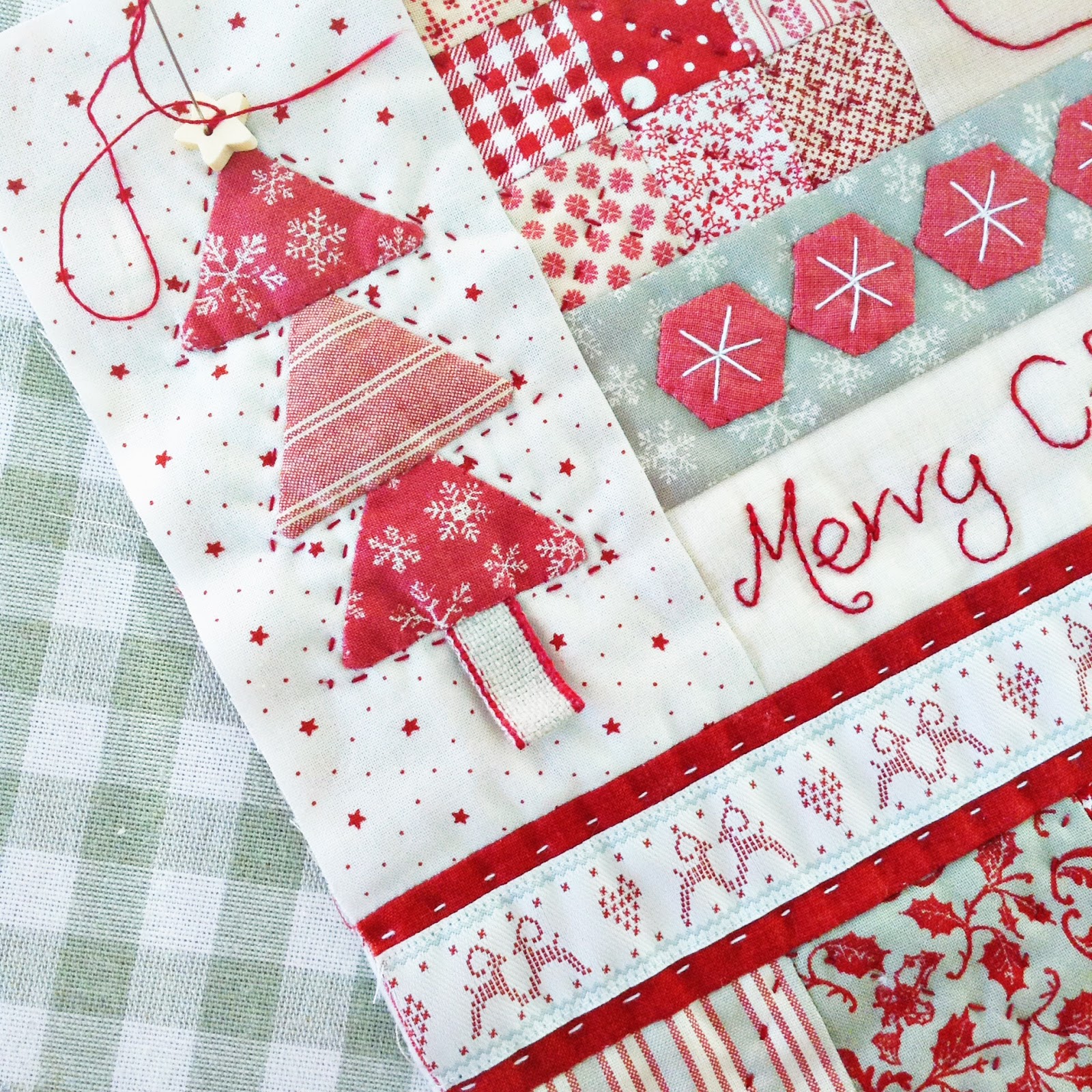A Little Happy Place A Little Happy Sew Along Merry Christmas Mini