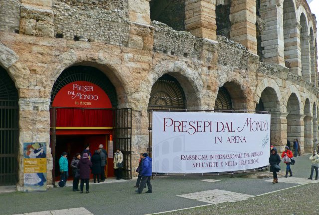 Arena di Verona - Presepi dal Mondo - Poracci In Viaggio arena-di-verona-presepi-dal-mondo-poracci-in-viaggio