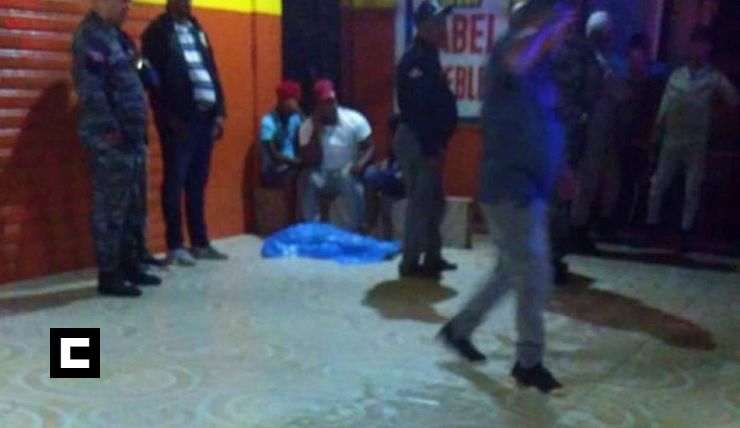 Video: Atracadores matan niño de un balazo en Valiente, Santo Domingo Este Video: Atracadores matan niño de un balazo en Valiente, Santo Domingo Este