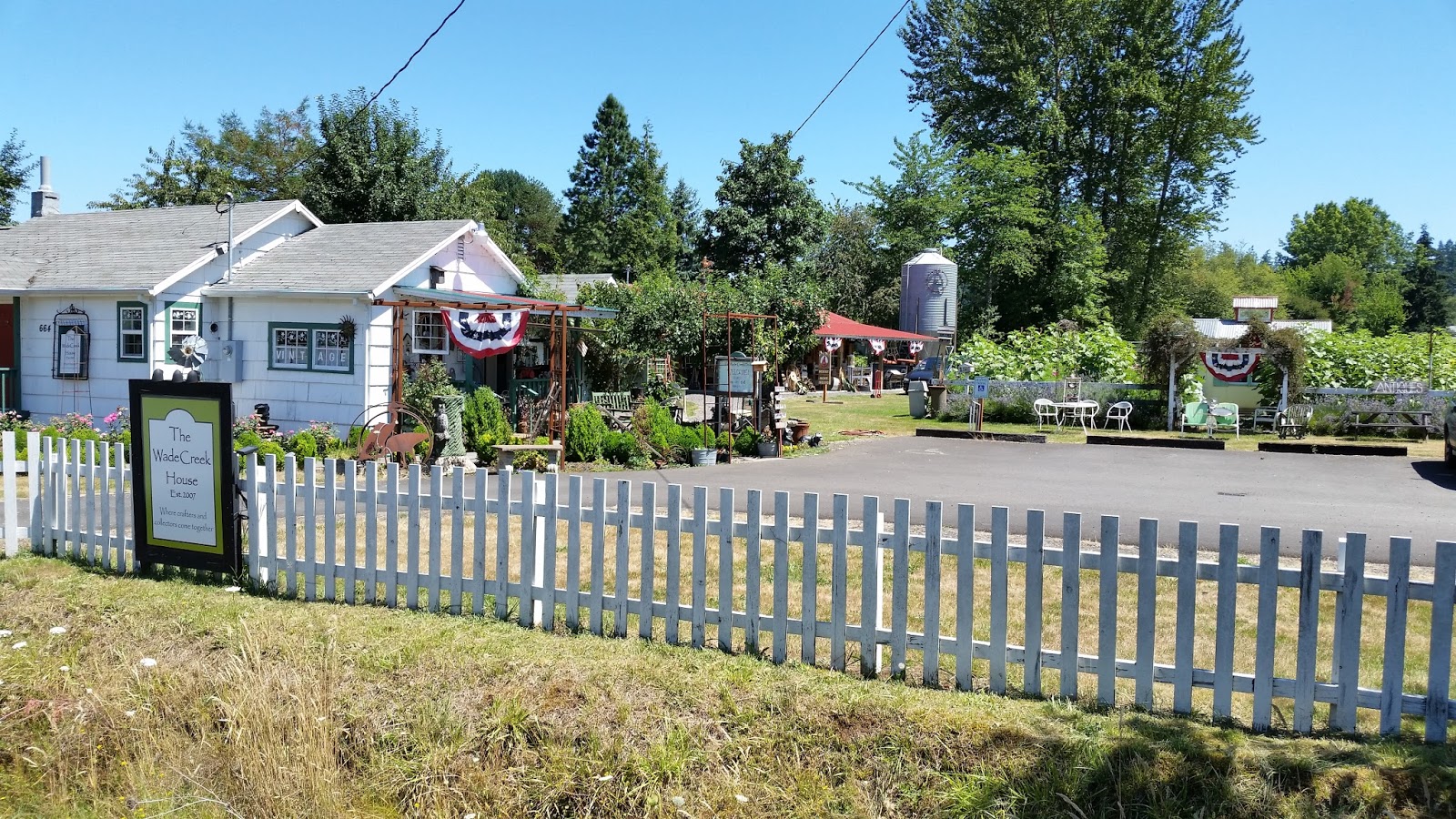 THE WADE CREEK HOUSE in Estacada Happy 10th Anniversary Wade Creek House Antiques