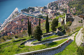 Luka i marina Kotor Tvrđava Sveti Ivan