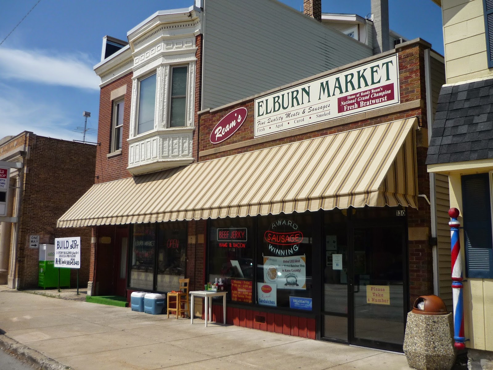 Smokin' Chokin' and Chowing with the King Ream's Elburn Market