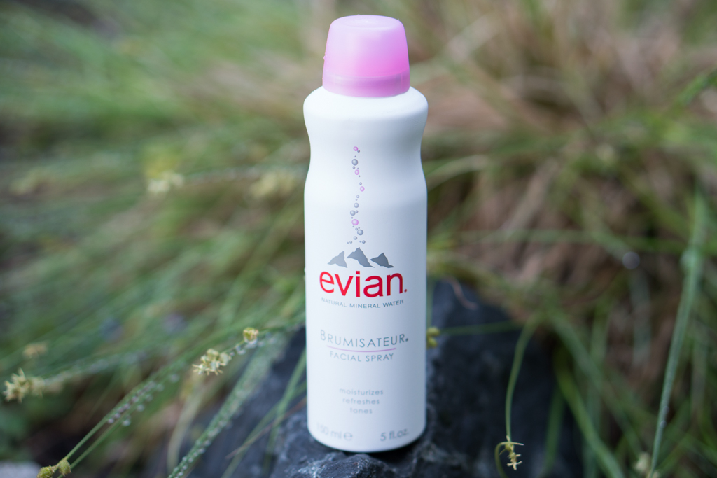 evian® Mineral Water Spray dazzle 'n' sparkle