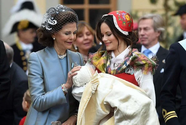 Crown Princess Victoria, Princess Estelle, Princess Sofia, Princess Madeleine Valentino Long Sleeve Floral Print Silk Dress