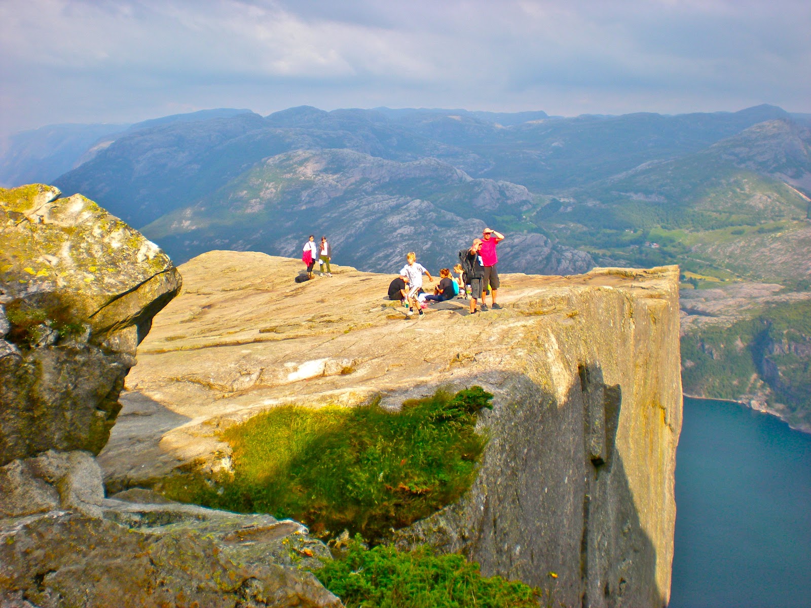 Where Five Valleys Meet Land of the midnight sun (2)